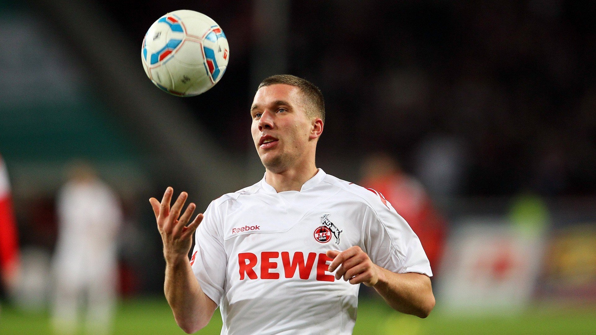 【比赛精彩片段】逆境中坚韧不拔的运动员战术应用集锦，运动员战术能力定义